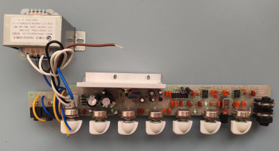 Gear4music TA-35 35W kitaravahvistimen osat