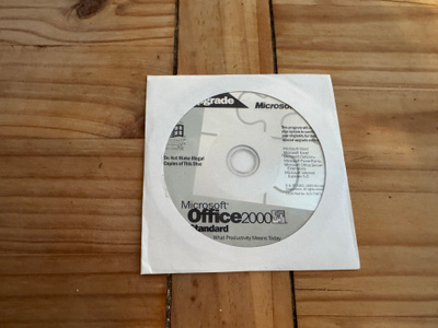 Microsoft Office 2000 Standard Upgrade CD-ROM