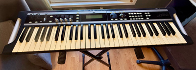 Korg X50 syntetisaattori