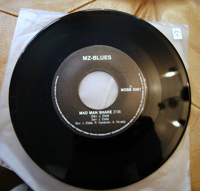 MZ Blues – Mad Man Shake / Telephone Operator