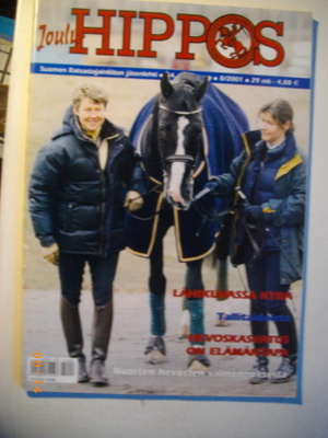 Hippos lehti Nro 8/2001 (12.3)