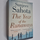 Sunjeev Sahota : The year of the runaways - pikkukuva 1