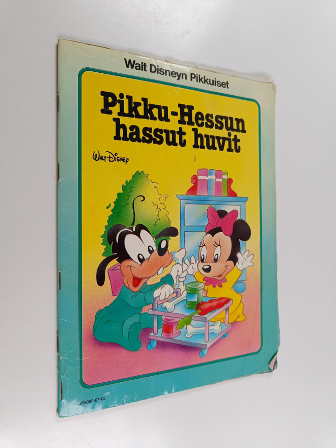 Walt Disney ym. : Pikku-Hessun hassut huvit