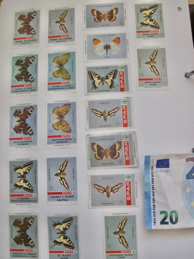45 VANHAA Tulitikku Etikettiä Spar Perhoset