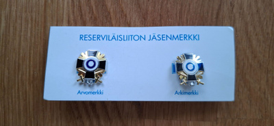 Reserviläisliiton jäsenmerkit