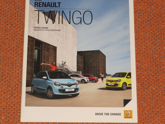 2015 Renault Twingo esite - KUIN UUSI - 28 siv - suomalainen
