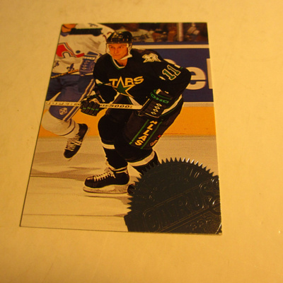 donruss lätkäkortti dallas stars -94 jarkko varvio