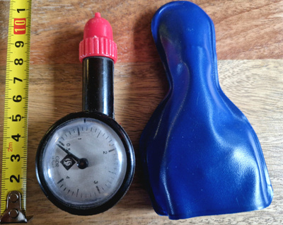 Vintage Original MotoMeter 1960-1970 Rengaspainemittari