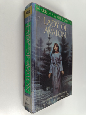 Marion Zimmer Bradley : Lady of Avalon