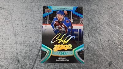 Gabriel Landeskog 2021-22 Mvp Super Script /25