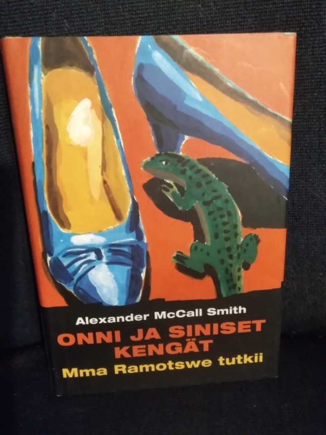 Alexander McCall Smith: Onni ja siniset kengät