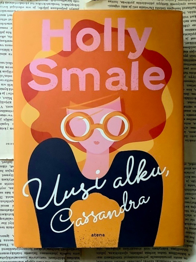 Holly Smale - Uusi alku, Cassandra (sid.)