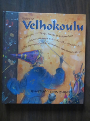 Lindy Burnett: Velhokoulu