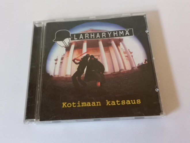 LARHARYHMÄ: KOTIMAAN KATSAUS