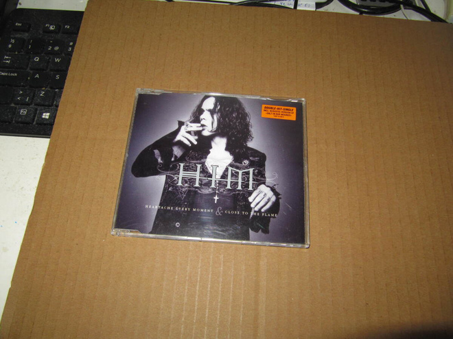 HIM CDS Heartache every moment&Glose to the flame 2001TARRA!