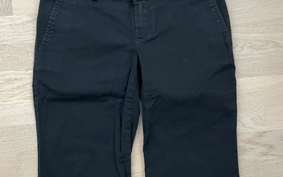 Lacoste shortsit, koko 38