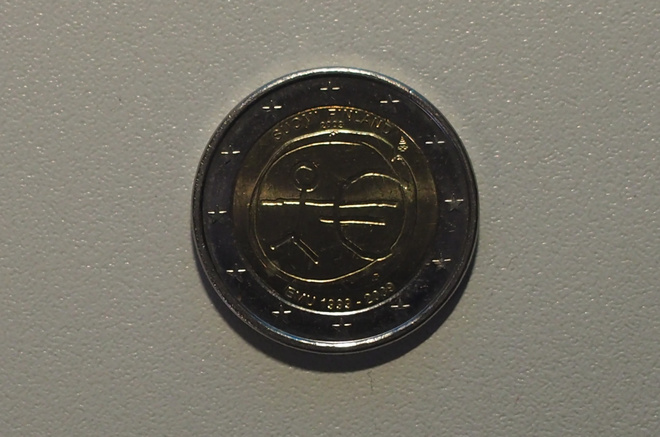 2 EUR EMU 2009