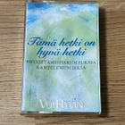 TÄMÄ HETKI ON HYVÄ HETKI - KANTELEMUSIIKKIA - C-KASETTI - pikkukuva 1