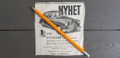 Standard Vanguard Auto Lehtimainosleike 1948