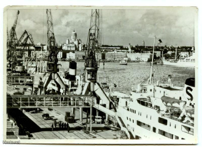 Vanha postikortti Helsinki etelä satama ja laivoja 1950 luku
