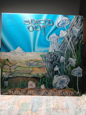 Magic Mushroom Band – Spaced Out (mm. Spacerock)