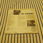 Shadows – Out Of The Shadows lp UK 1962 Rock'n'Roll - pikkukuva 2