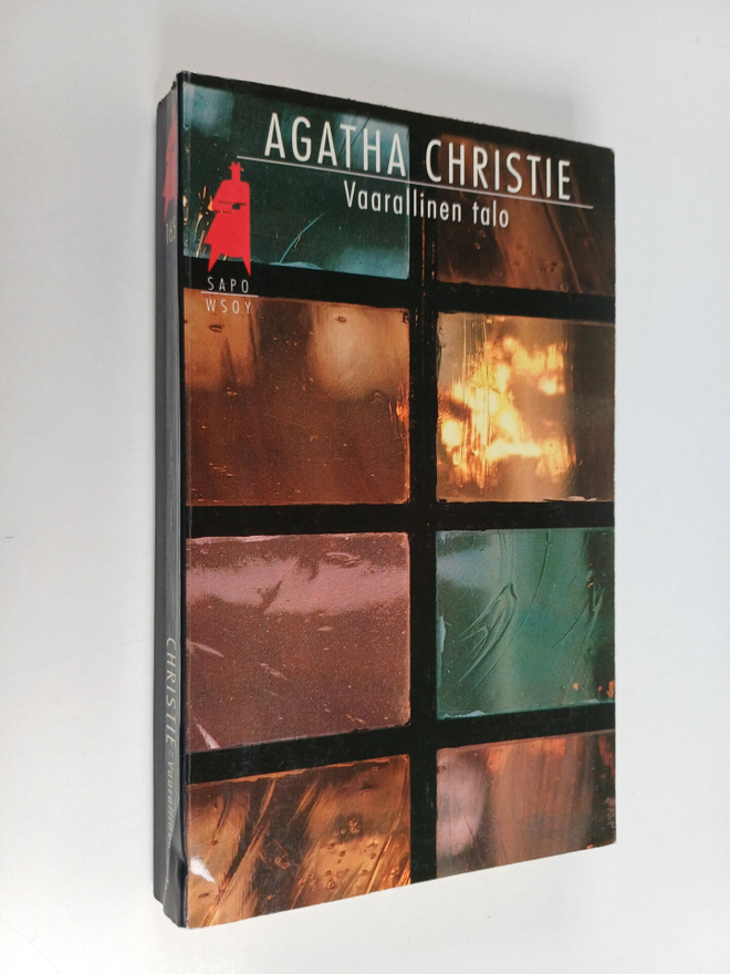Agatha Christie : Vaarallinen talo