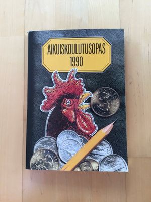 Aikuiskoulutusopas 1990