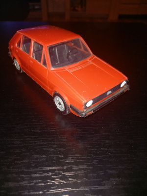 VW Golf pienoimalli