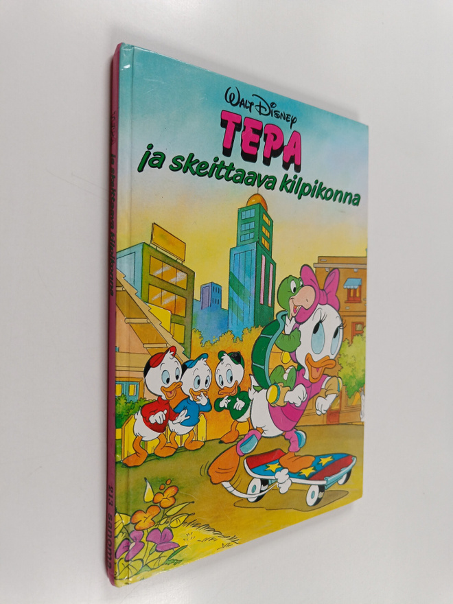 Walt Disney : Tepa ja skeittaava kilpikonna : Disneyn sat...