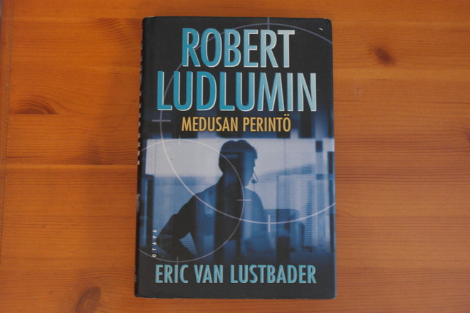 Eric Van Lustbader/Robert Ludlum:Medusan perintö.Sid.