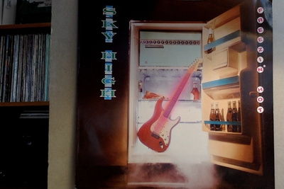 SKY HIGH :: FREEZIN' HOT :: VINYYLI LP ALBUM 1985 !