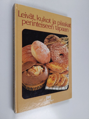 Anna-Liisa Salo ym. : Leivät, kukot ja piirakat perinteis...