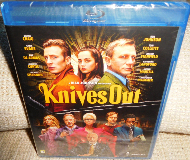 Knives Out (muoveissa) Blu-ray