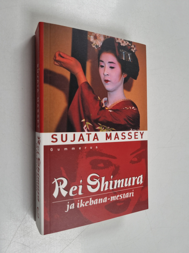 Sujata Massey : Rei Shimura ja ikebana-mestari