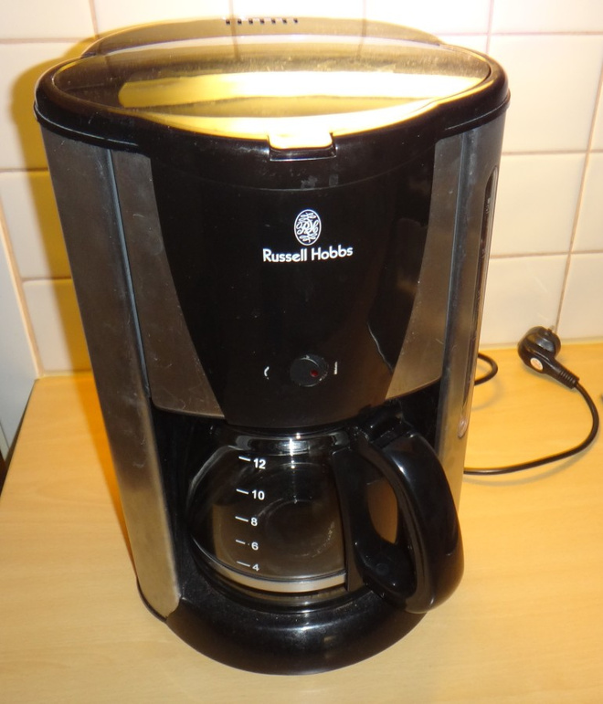RUSSEL Hobbs kahvinkeitin vähän käytetty TURKU VARISSUO