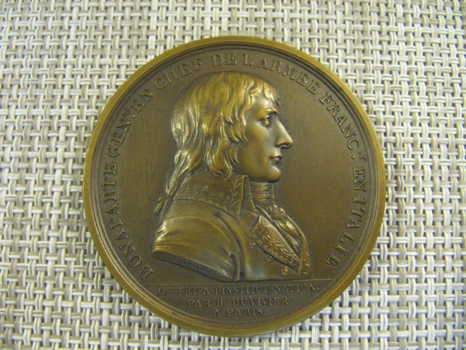 France medaille Bonaparte 1976  /D.Benjamin .