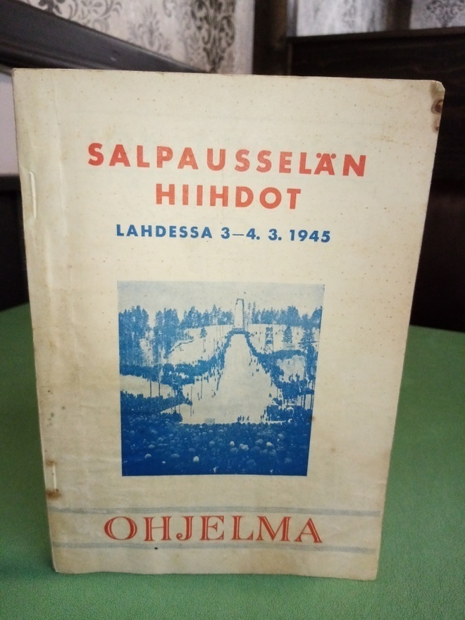 Käsiohjelma : Salpausselän hiihdot 1945 ( SIS POSTIKULU)