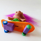 Trolli Peikko 1992 rullalautailee - pikkukuva 3