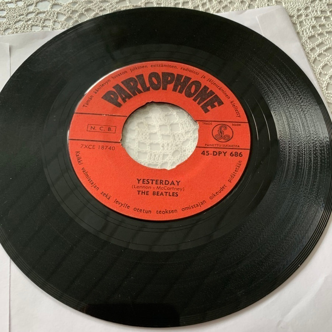 THE BEATLES: Yesterday * Dizzy Miss Lizzy . * FIN 1966