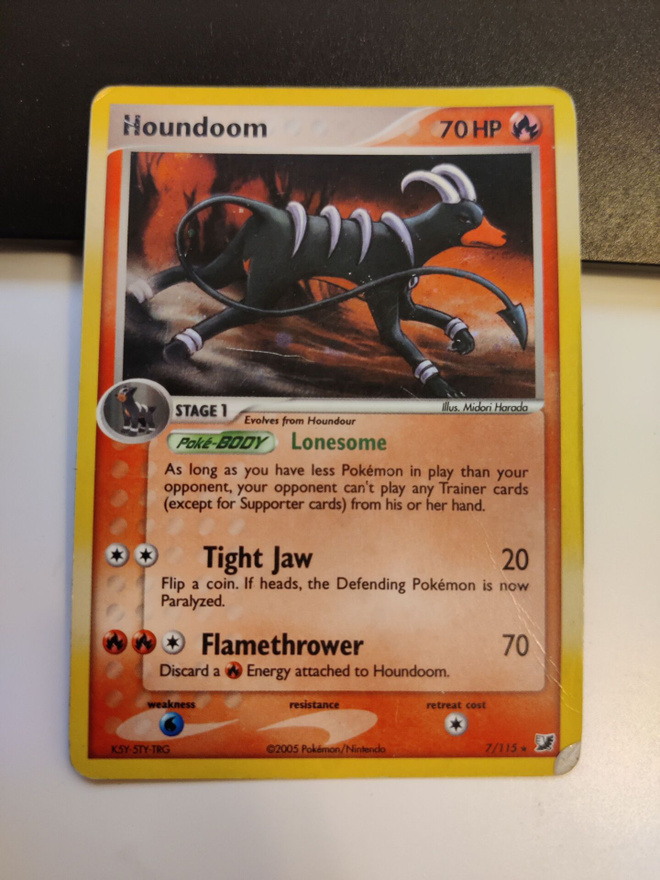 Houndoom 7/115 Unseen Forces Pokemon