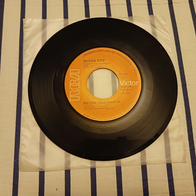 Bucks Fizz – Making Your Mind Up 7" orig 1981 Disco uusi