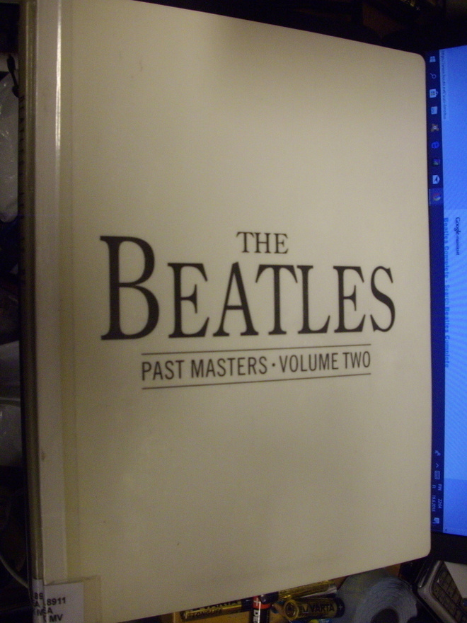Nuottikirja : THE BEATLES : PAST MASTERS - VOLUME TWO