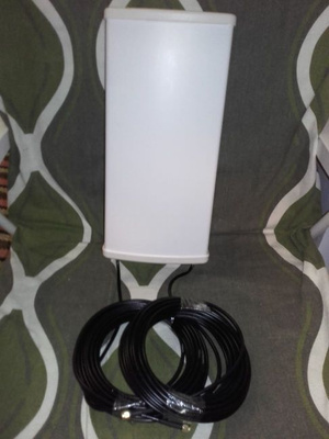 EDJ-D0757BF-R2 suunnattava antenni 4G