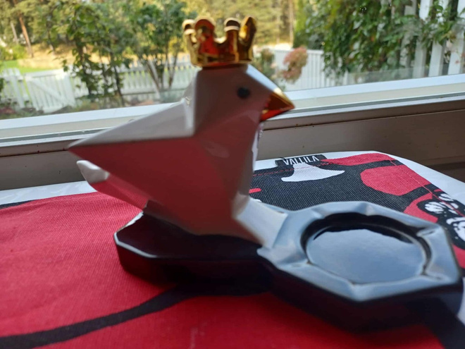 PARTYITE BIRD PRINCE SOMISTE TUIKKIVALLE