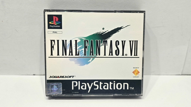 PS1 - Final Fantasy VII kotelo (ei peliä)