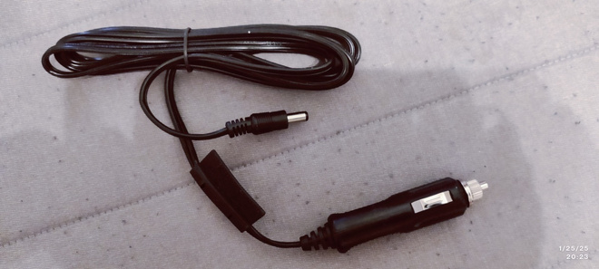 Laturi autolle 12V 3A, car charger