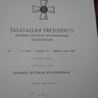 Tasavallan Presidentti SLR Suurmestari M- Kirja 1-Luokan R - pikkukuva 2