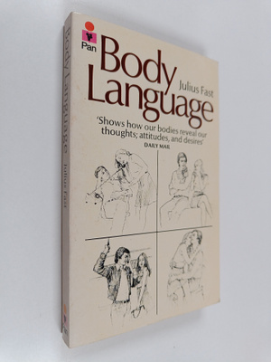 Julius Fast : Body language