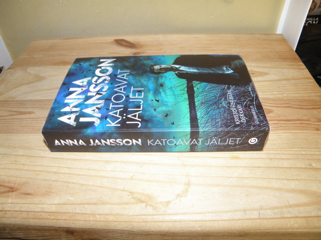 Anna Jansson Katoavat jäljet (nidottu)